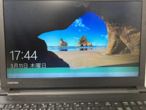 液晶交換　東芝　dynabook B55/D　白山市